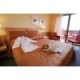 BEDROOM2_HOTEL_I_TRIANGOLI_ROME.jpg